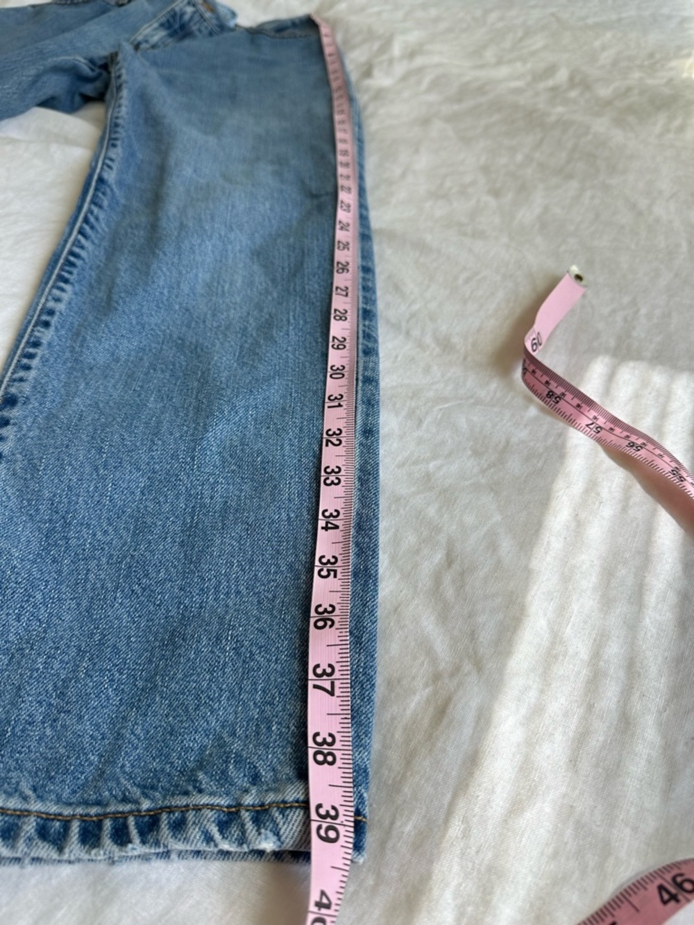 Levi’s 550 Relaxed Fit Tapered Leg Jeans Vintage Y2K Light Wash - Picture 12 of 12